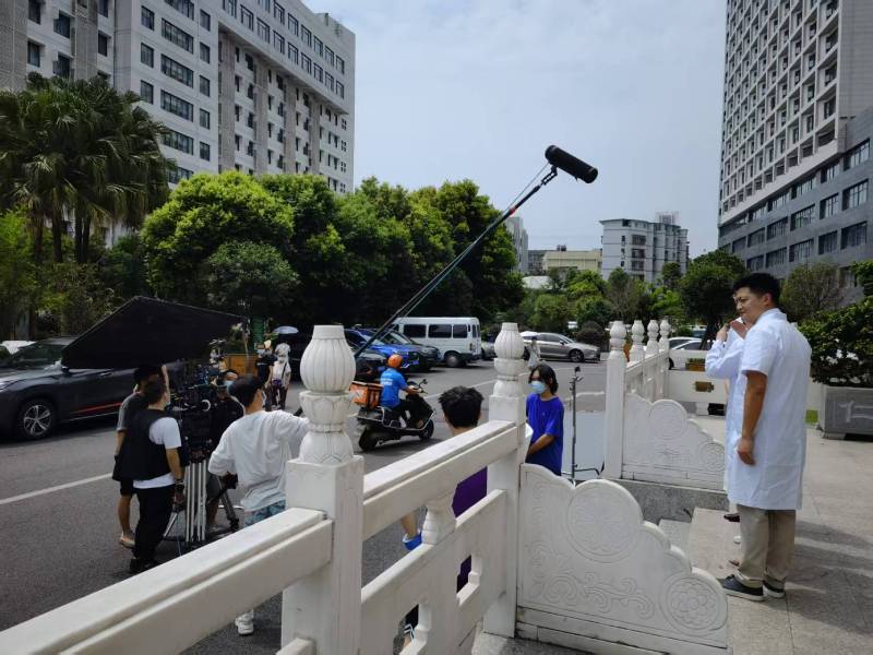 临沧广告片拍摄公司低成本实现高规格制作的诀窍